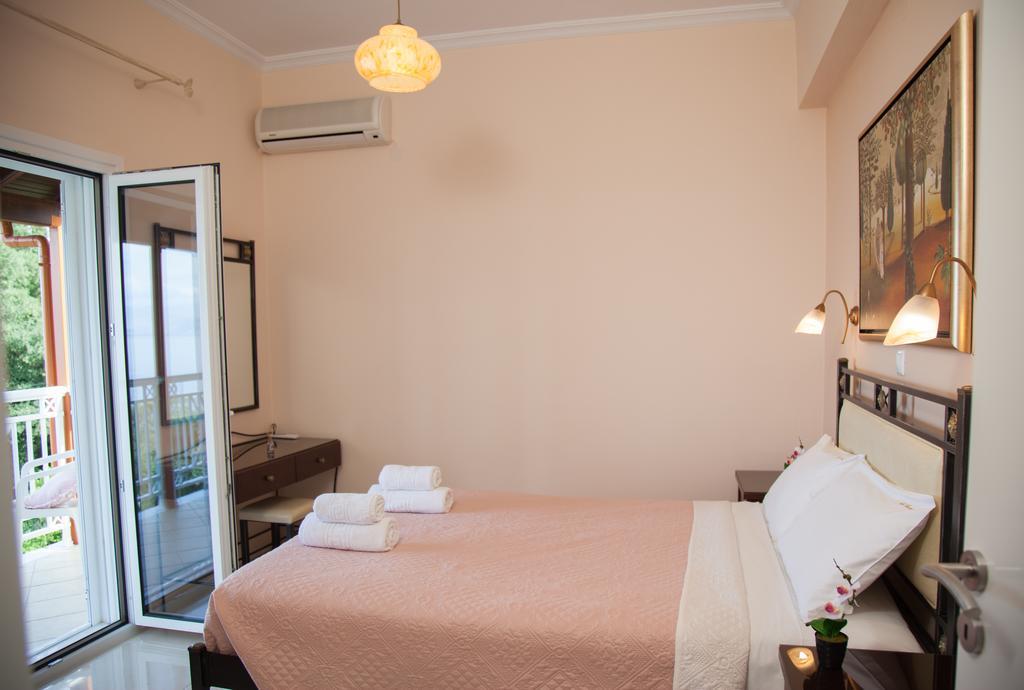Brentanos Apartments - A - View Of Paradise Γαστούρι Εξωτερικό φωτογραφία