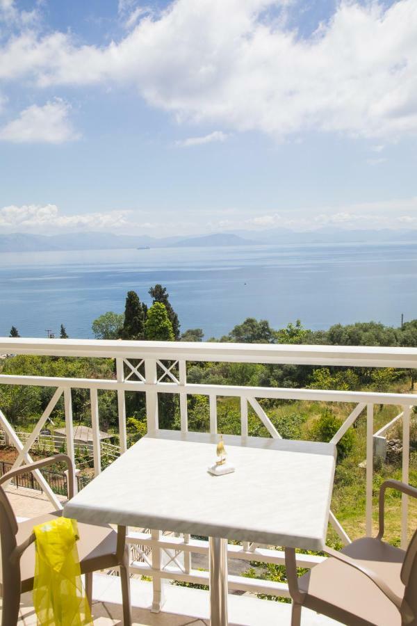 Brentanos Apartments - A - View Of Paradise Γαστούρι Εξωτερικό φωτογραφία