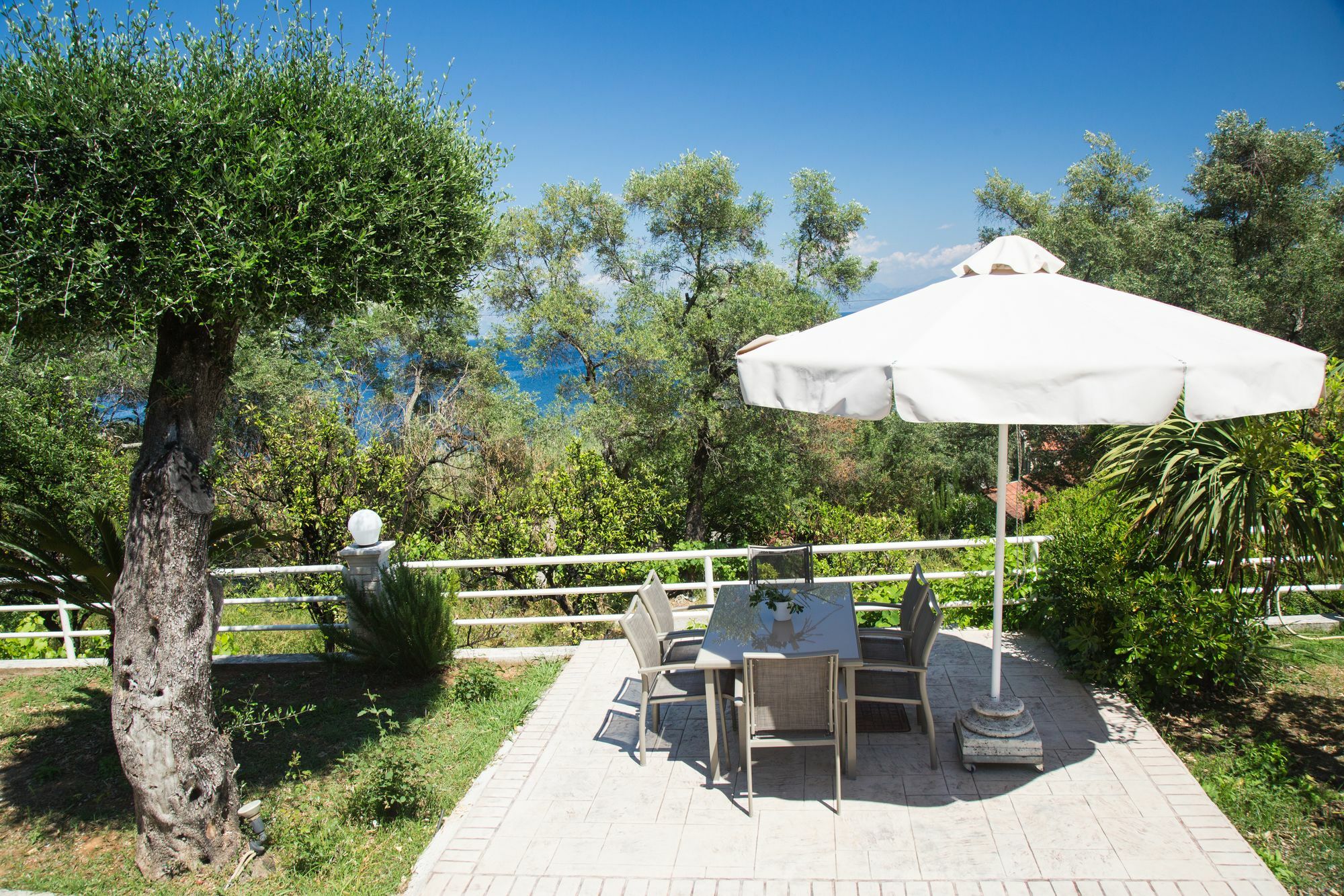 Brentanos Apartments - A - View Of Paradise Γαστούρι Εξωτερικό φωτογραφία